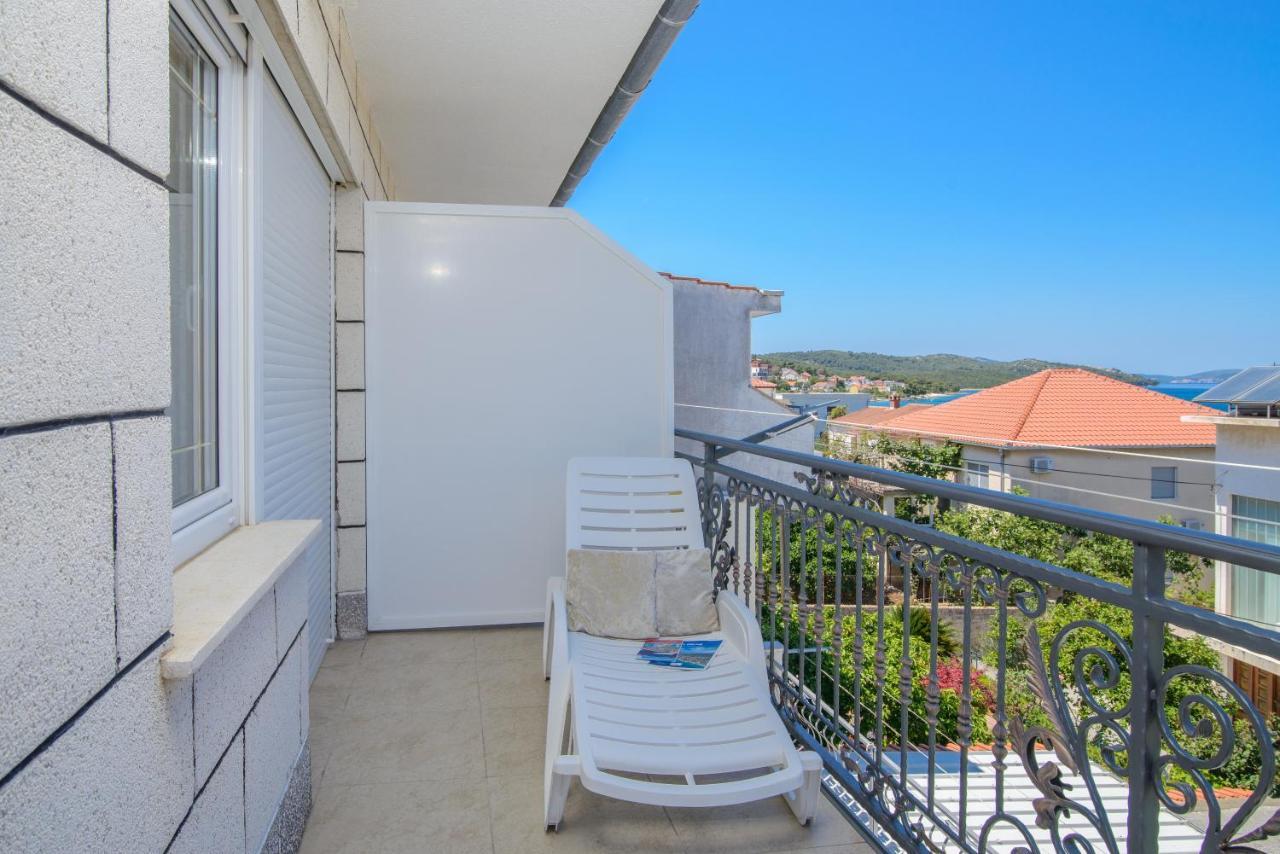 Apartments Tonka Трогир Екстериор снимка