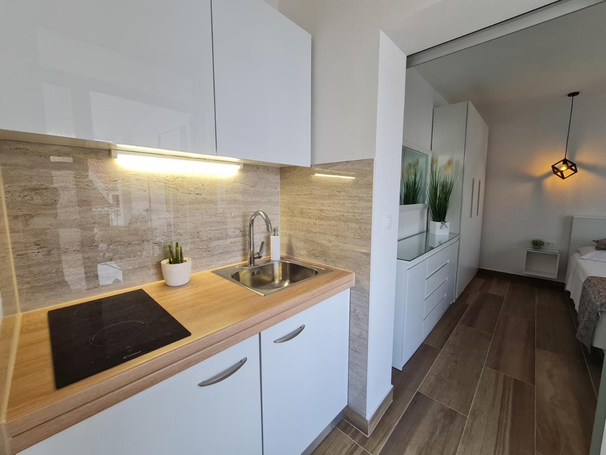 Apartments Tonka Трогир Екстериор снимка