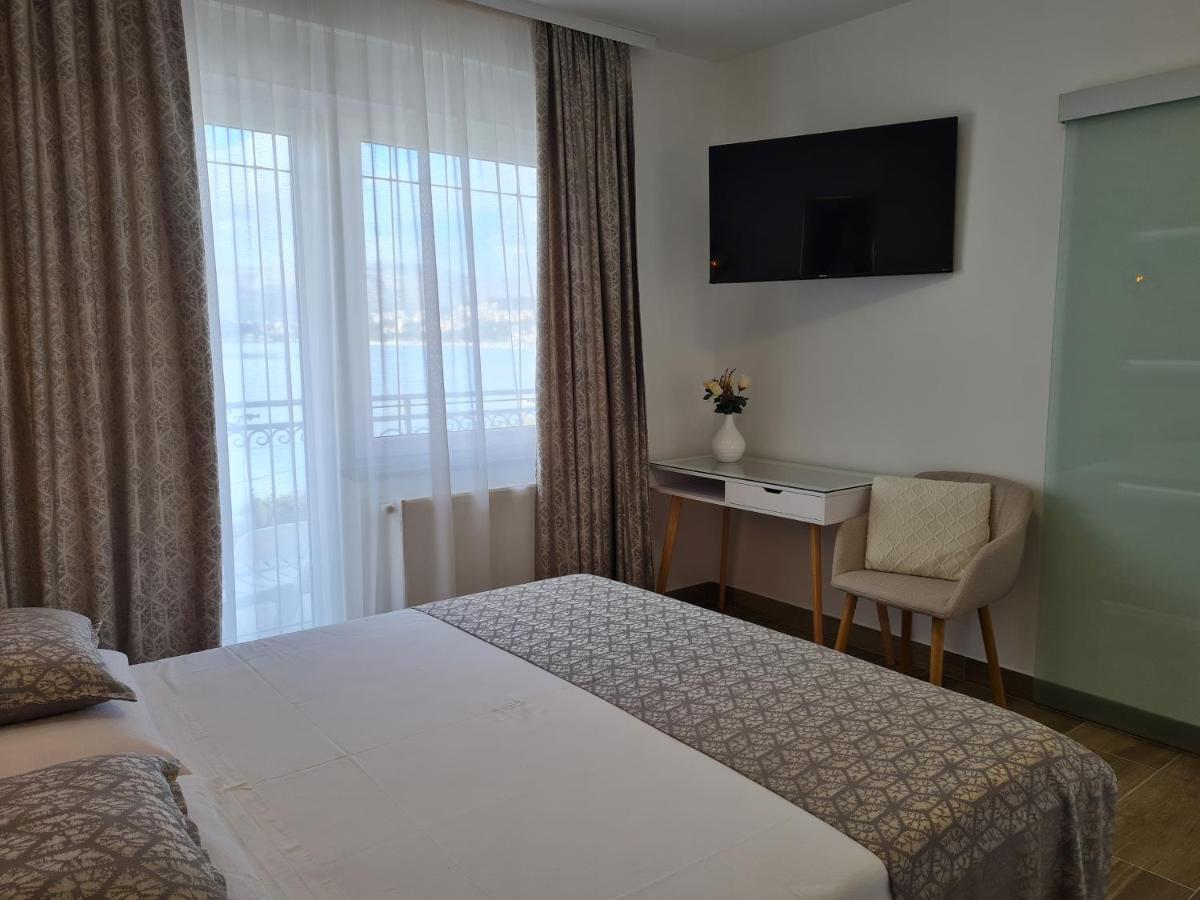 Apartments Tonka Трогир Екстериор снимка