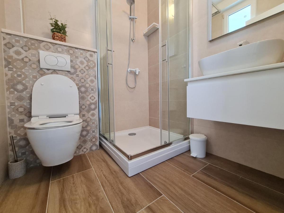 Apartments Tonka Трогир Екстериор снимка